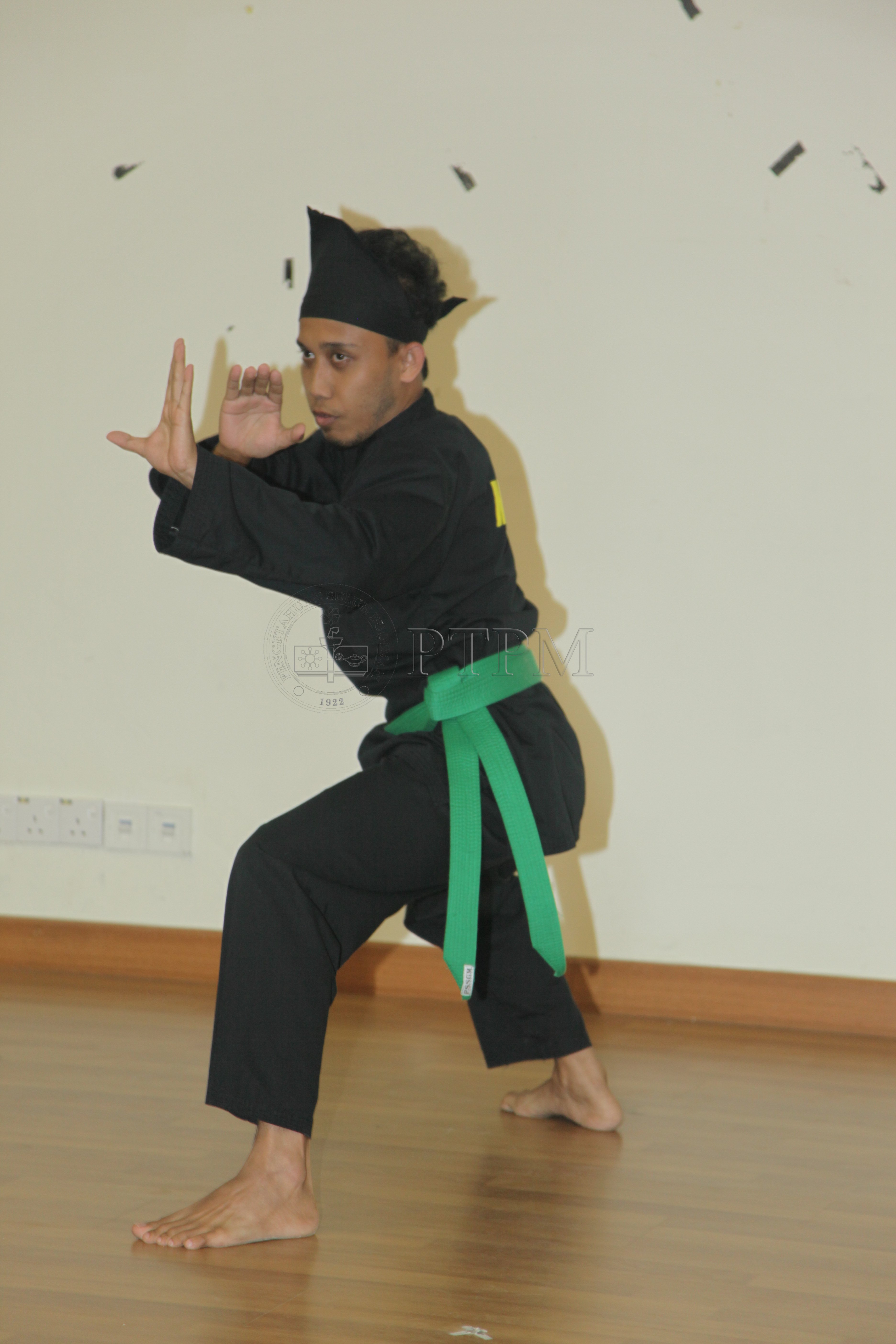 PRO 14 107 KONFREN IMG 0054 (1)